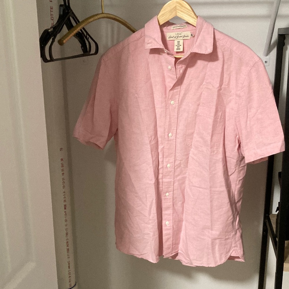 Needs an iron but EUC short sleeve button up LOGG